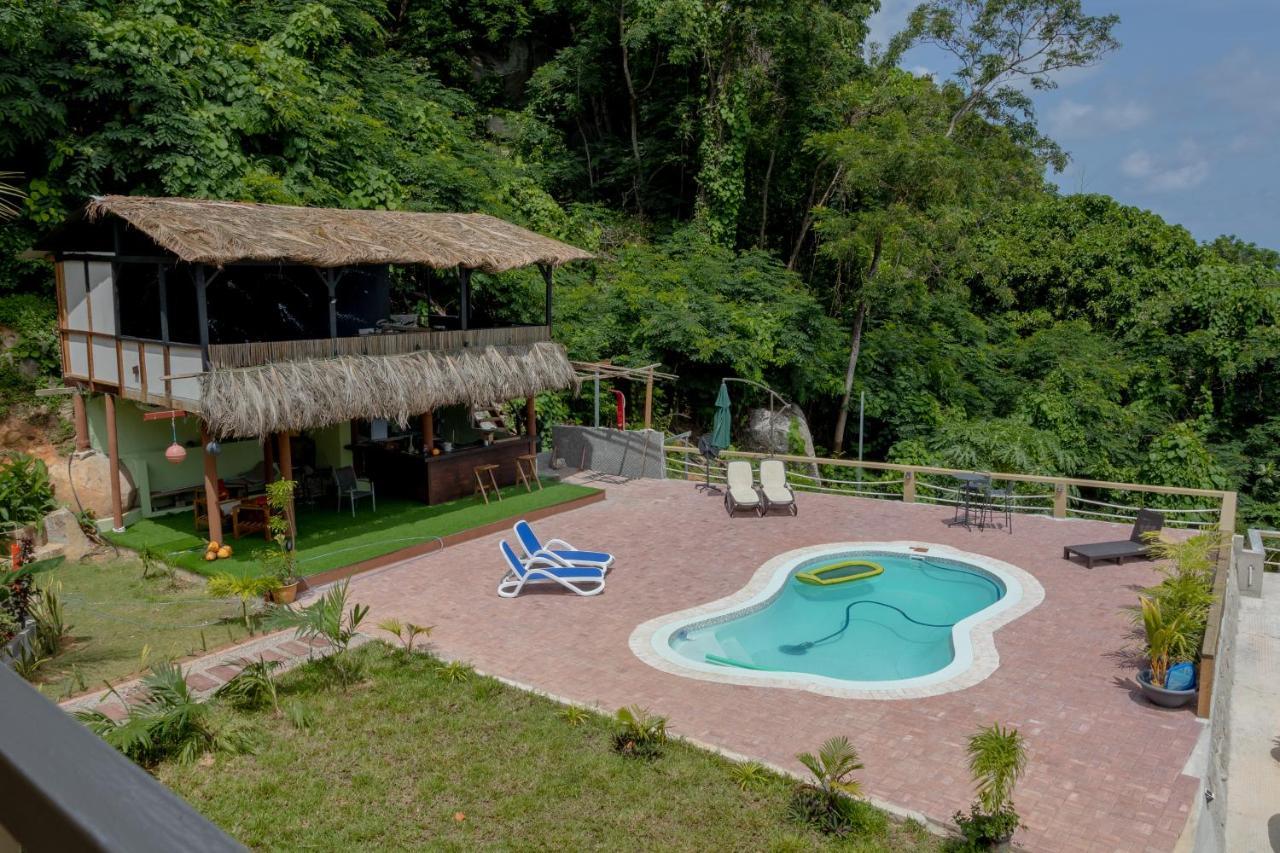 Auguste Holiday Residence Anse Etoile Экстерьер фото