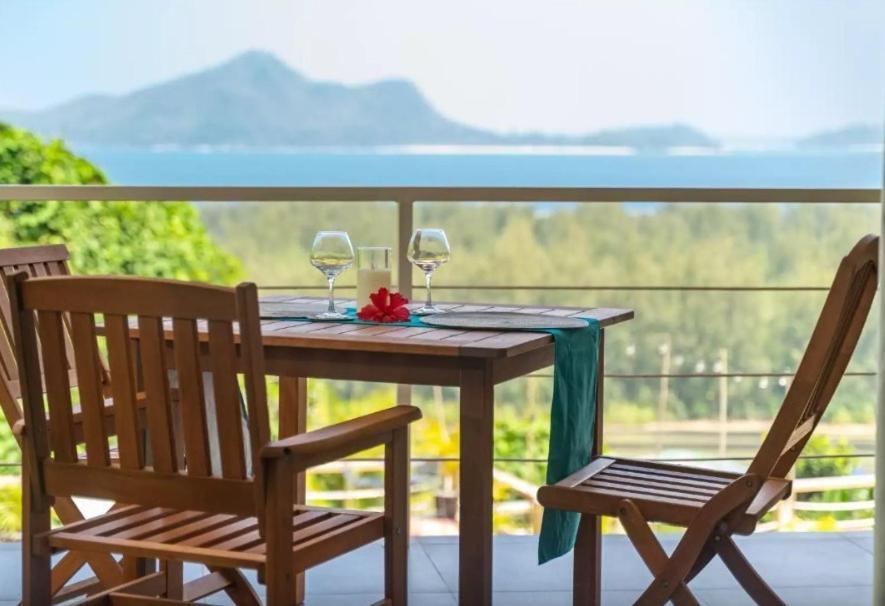 Auguste Holiday Residence Anse Etoile Экстерьер фото